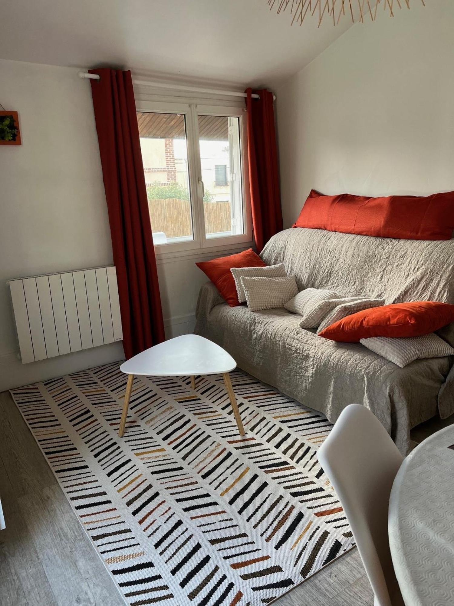 Lalyne- Maison De Charme Et Son Studio Trouville Sur Mer Zewnętrze zdjęcie